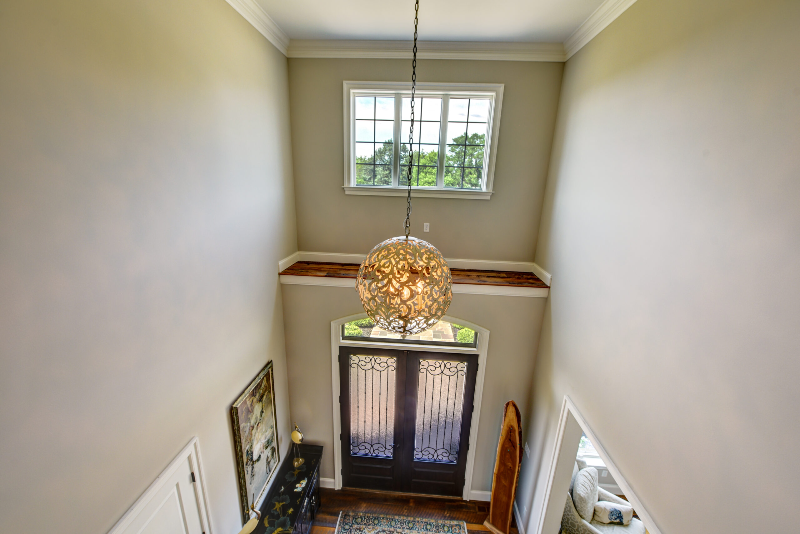 Foyer from Upper Level 01