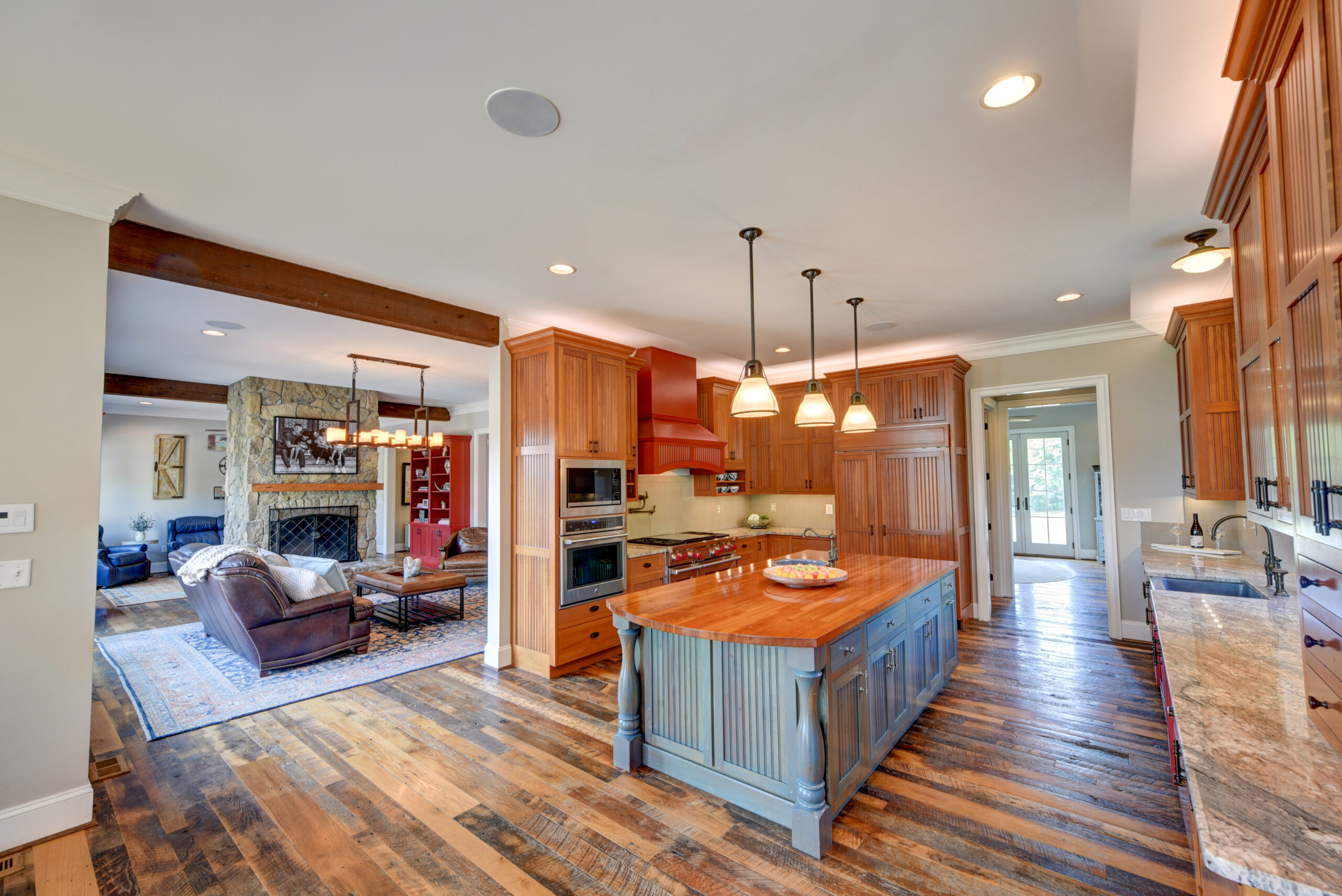 Kitchen to Living Room